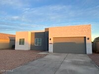 Building Photo - 14825 Charco Rd