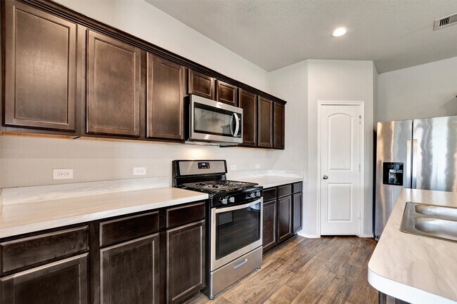 Building Photo - 5123 Cortland Pne Trl