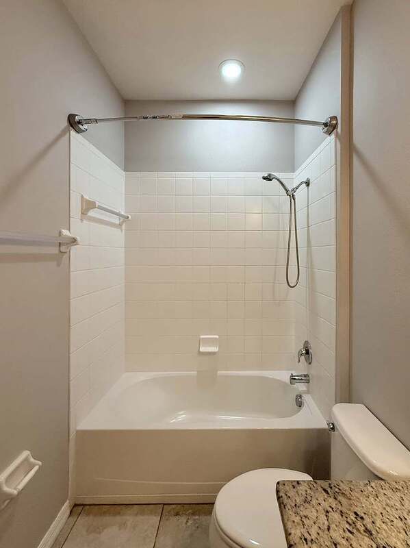 Building Photo - 8222 Willow Beach Dr