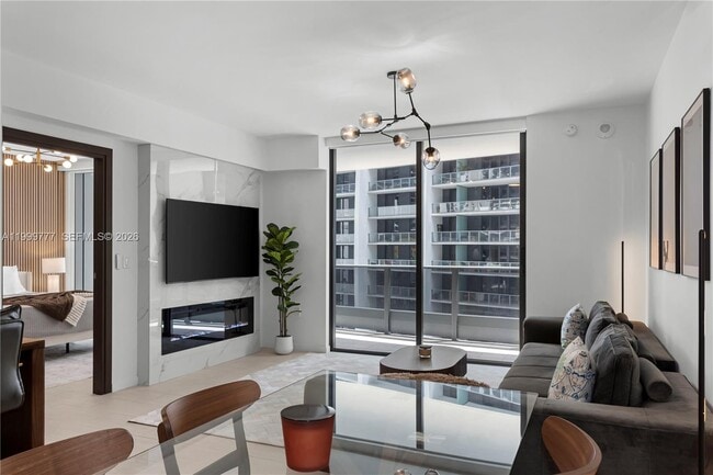 Building Photo - 1000 Brickell Plaza