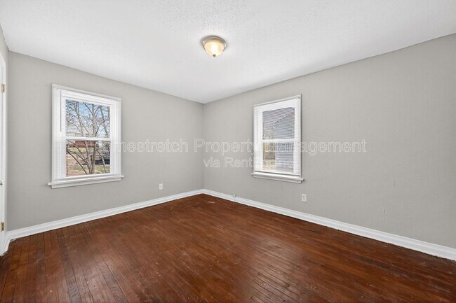 Building Photo - 605 Abston St