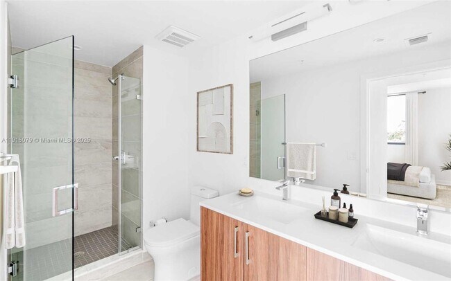 Building Photo - 3830 NW 11th St