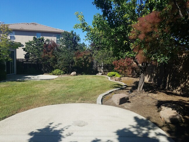 Building Photo - 1511 Eriswell Dr