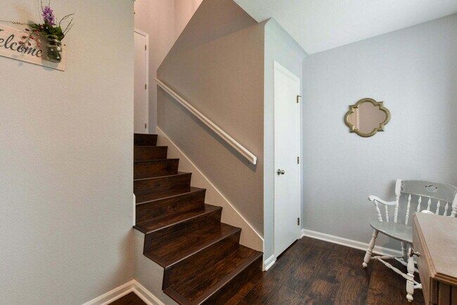 Building Photo - Welcome to your future home in Branson, MO!