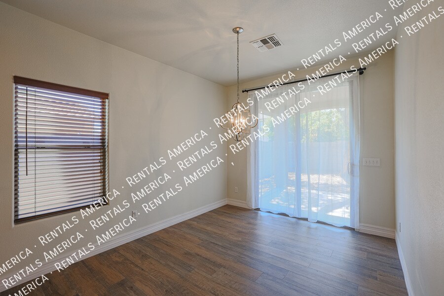 Building Photo - 21821 E Gold Canyon Dr