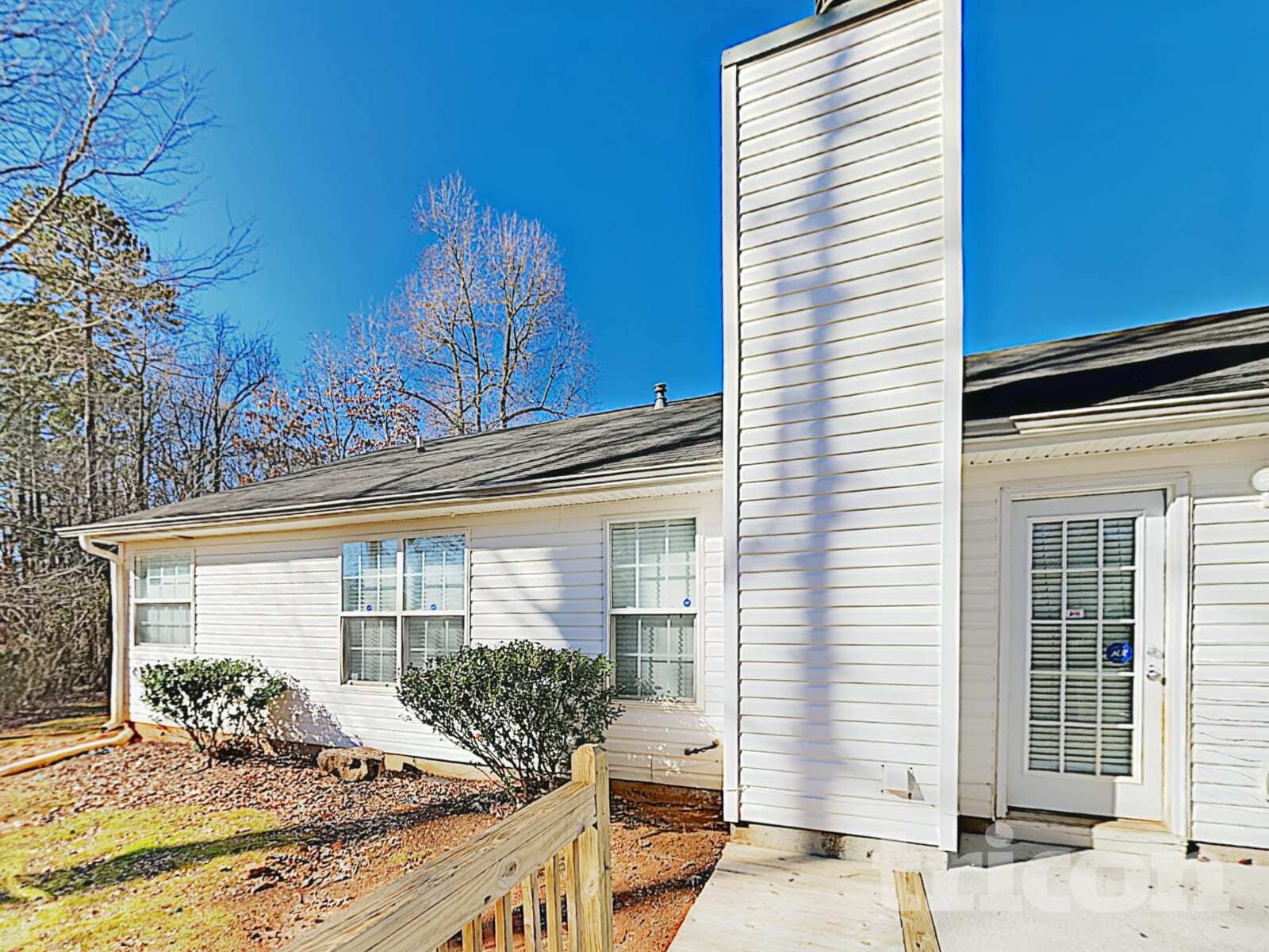 Building Photo - 222 Amelia Creek Way SE