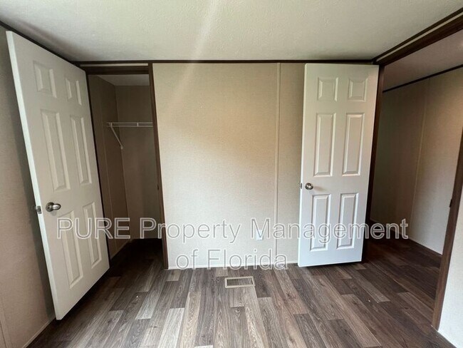 Building Photo - 16364 SE 57th St