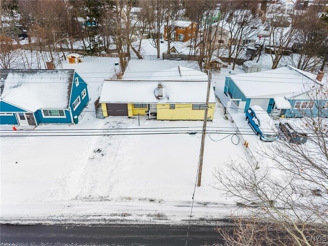 Building Photo - 941 Jamesville Ave