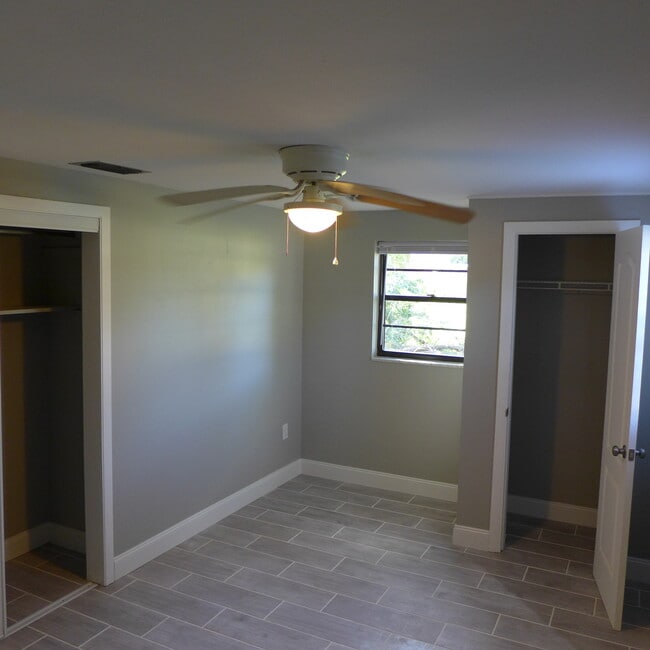 Building Photo - 26412 Rolling Acres Dr
