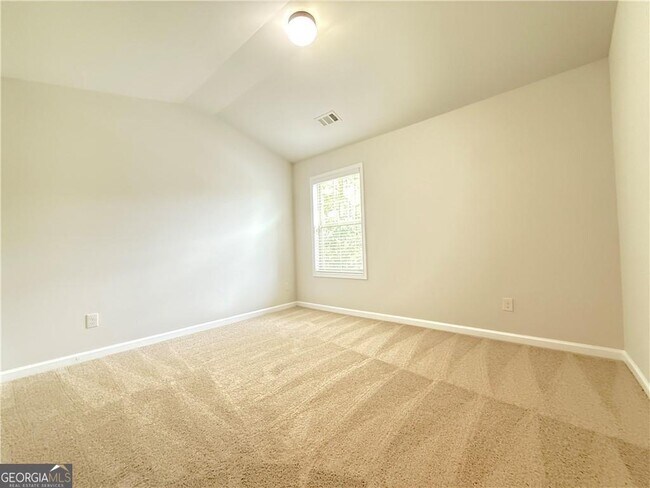 Building Photo - 1044 Haley Wds Ln