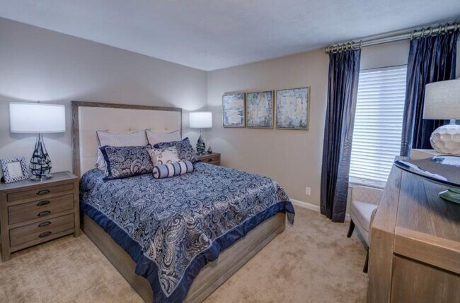 Building Photo - 3655 Westchase Village Ln