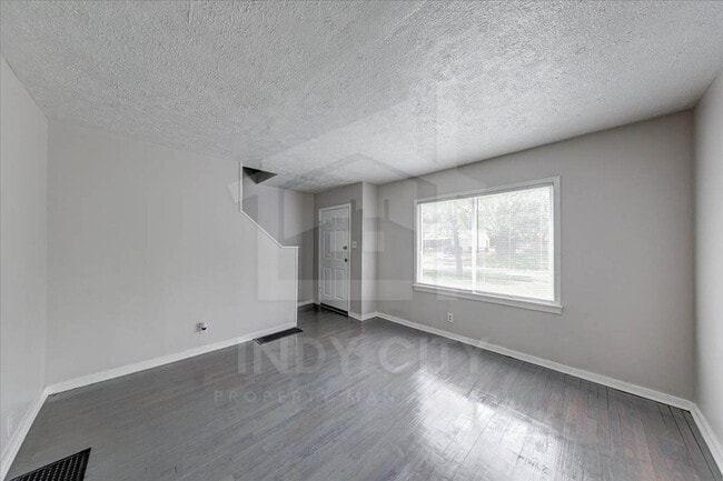 Building Photo - 6132 Raleigh Dr