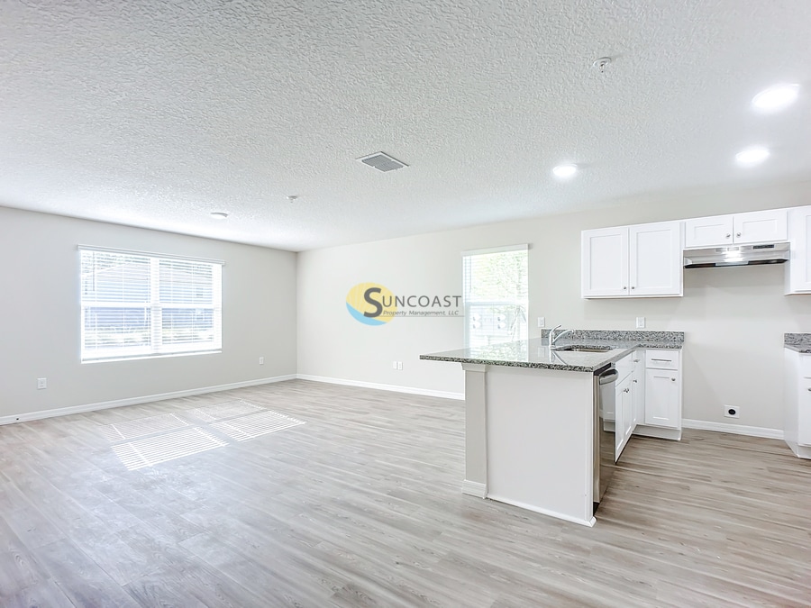 Building Photo - 11470 Oakfield Ct