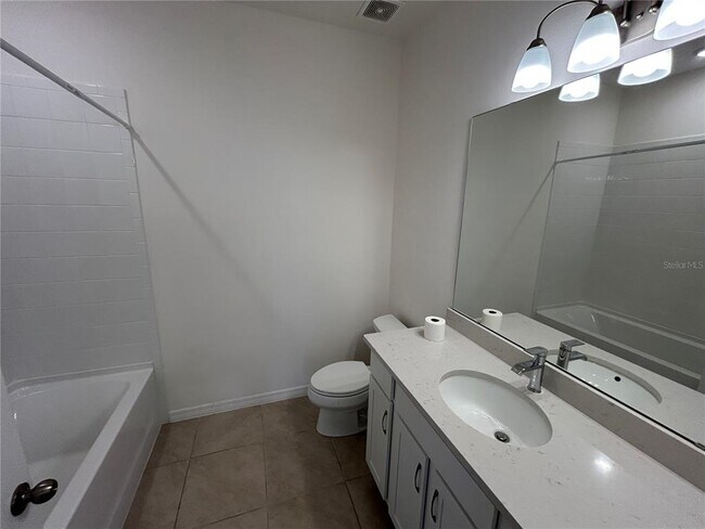 Building Photo - 2024 Iorio St