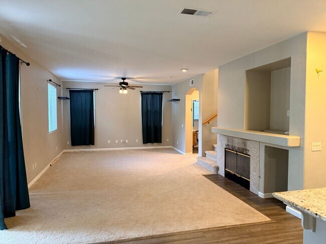 Building Photo - 3 Bed home with RV Parking for Rent in Murrieta