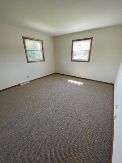 Building Photo - 5499 Rainbow Dr