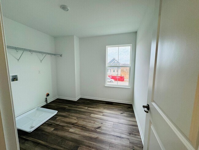 Building Photo - 3383 Caledonia Drive