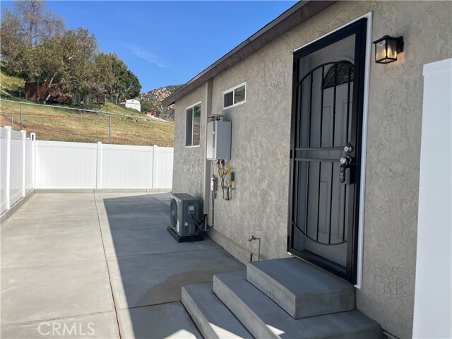 Building Photo - 9335 Chimney Rock Ln