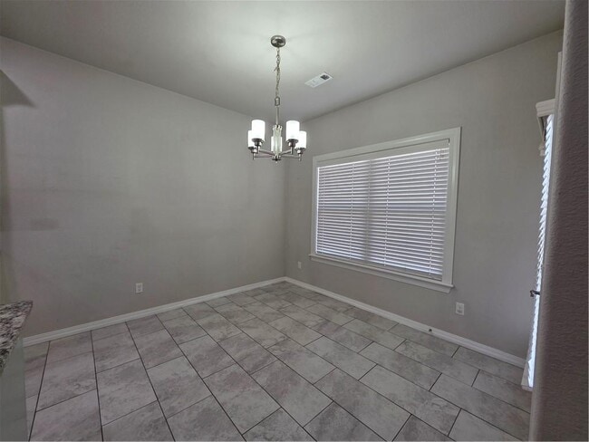 Building Photo - 751 Bob Glen Cir