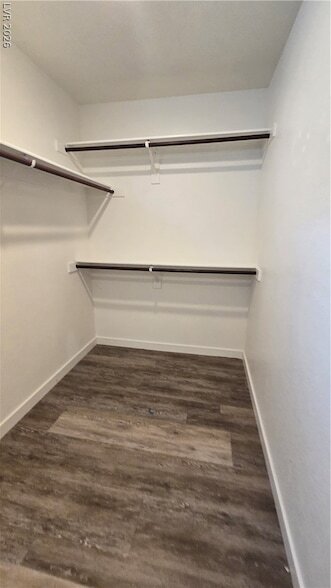 Building Photo - 762 Elstree Ct