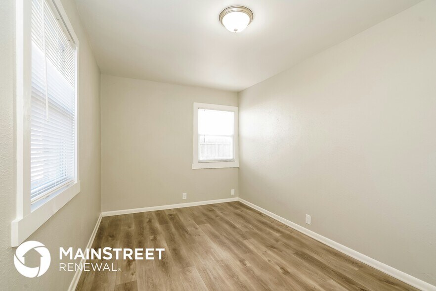 Building Photo - 2755 Ralston Ave