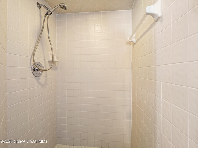 Building Photo - 751 Greenwood Manor Cir