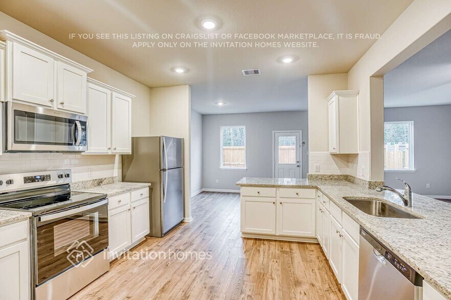 Building Photo - 8212 Sunberry Shadow Dr