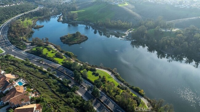 Building Photo - 28645 Via Pasatiempo