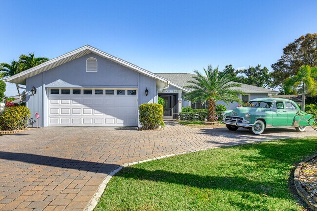 Building Photo - 831 Deep Lagoon Ln