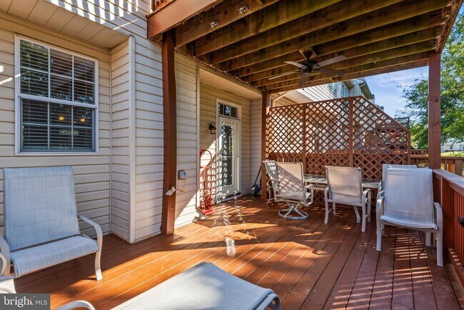 Building Photo - 1538 Long Dr Ct