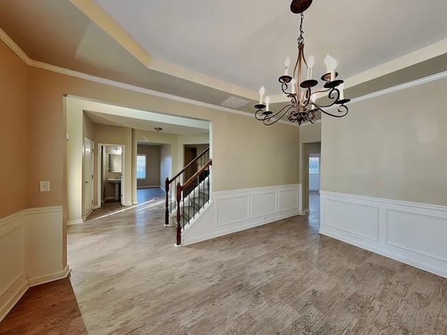 Building Photo - 2095 Somerset Pl SE