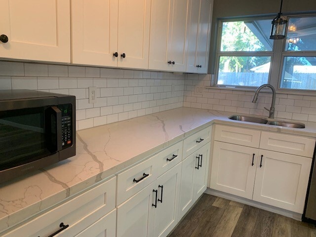 Building Photo - 31114 Stella Ln