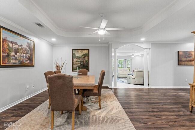 Building Photo - 4 Bedroom 3.5 bath in Greenacres