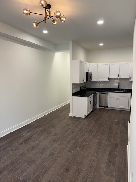 Building Photo - 2028 Druid Hill Ave