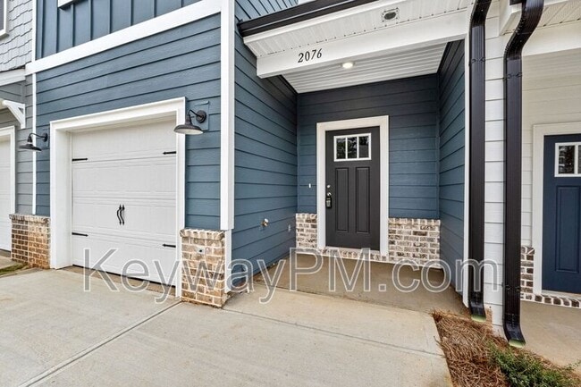 Building Photo - 2076 Denmark Ave SE