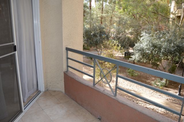 Building Photo - Meridian - Unfurnished 1 Bed|1 Bath Luxury Condo with Main Pool View.