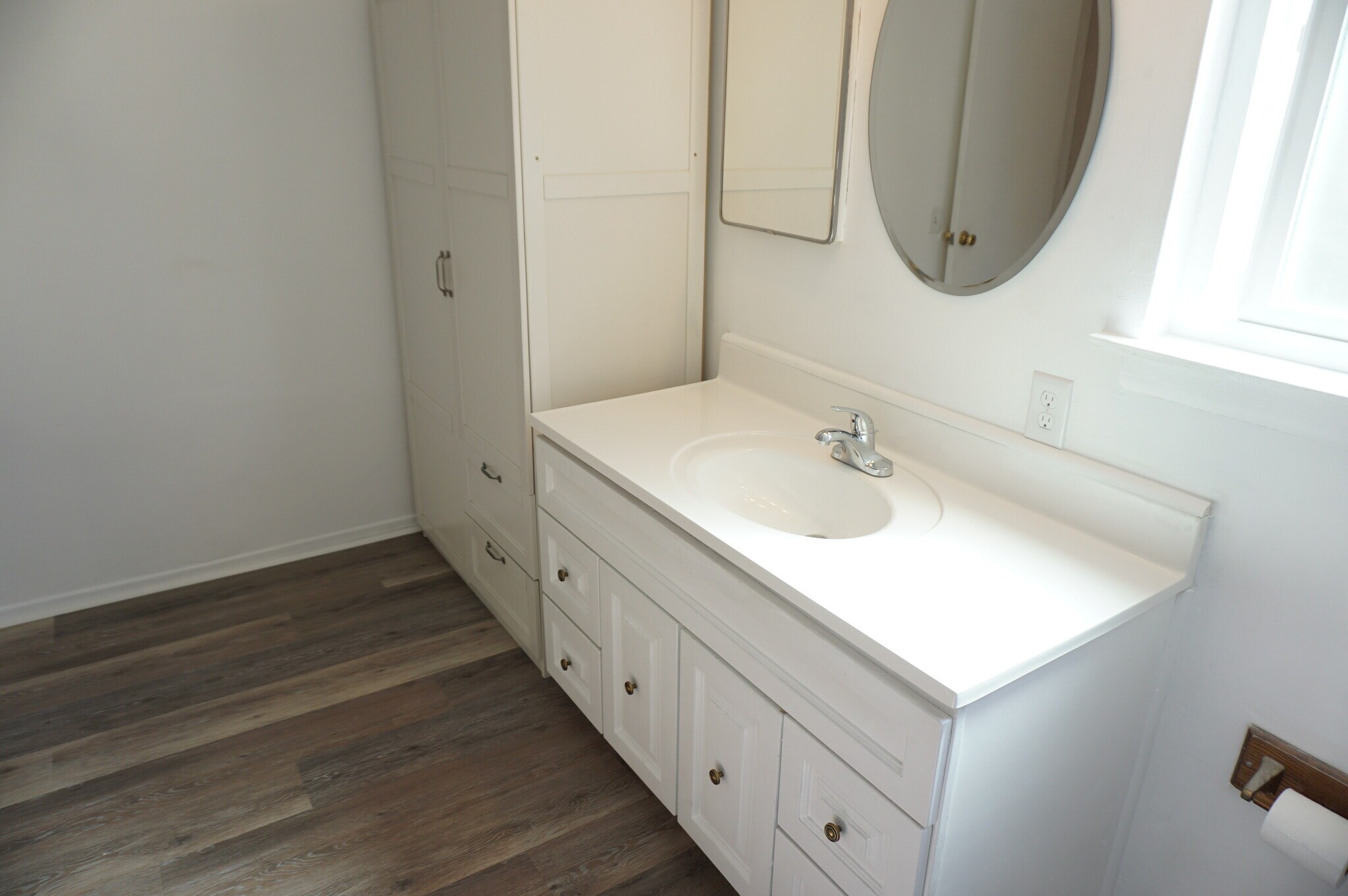 Building Photo - 18243 Superior St