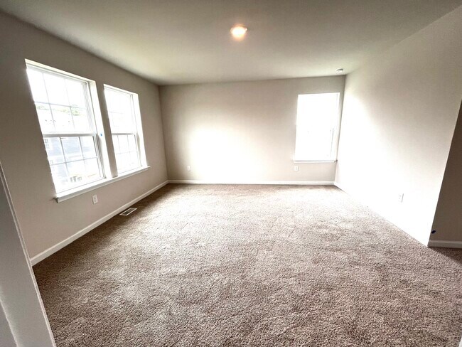 Building Photo - 20 Rothbury Ct