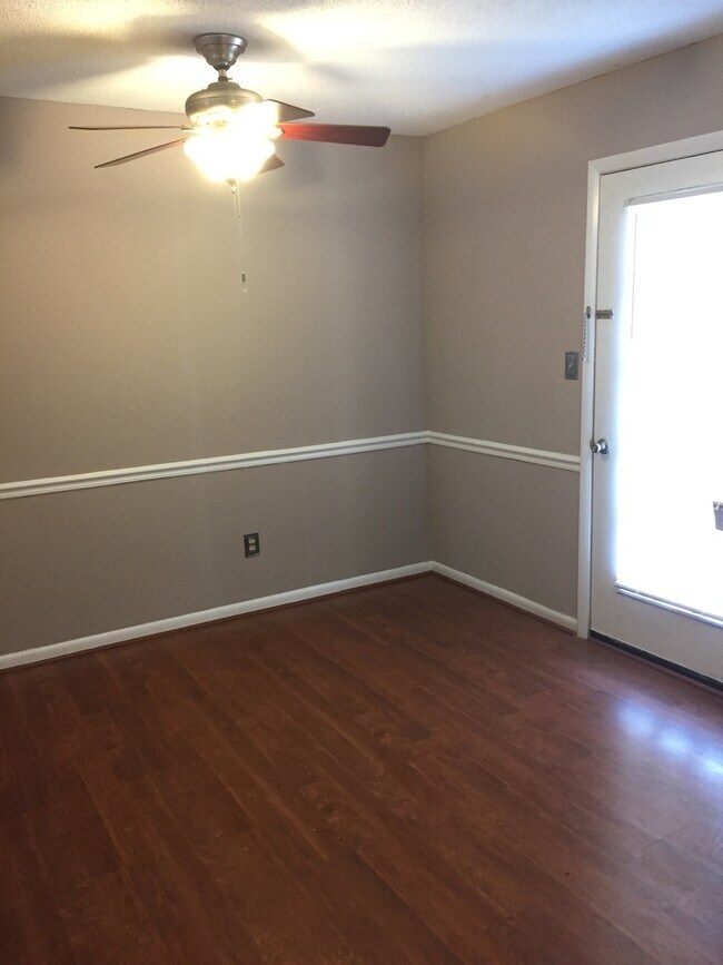 Building Photo - 134 Turnwood Ln