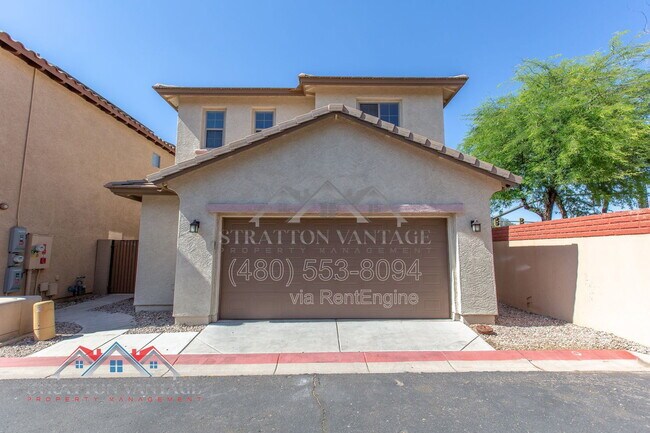Building Photo - 9136 W Meadow Dr