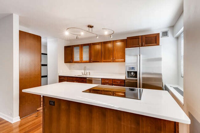 Building Photo - 535 N Michigan Ave