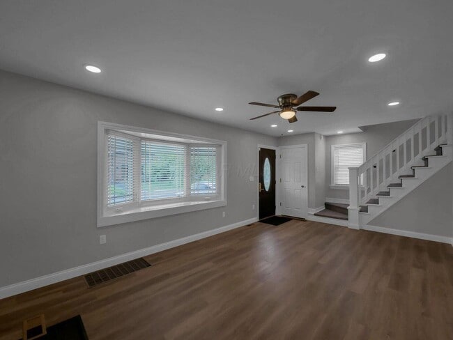 Building Photo - 3017 Wicklow Rd