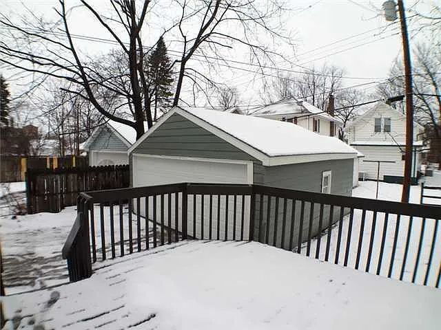 Building Photo - 1800 Drexel Rd