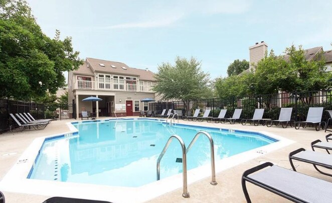 Building Photo - 11700 Olde English Dr