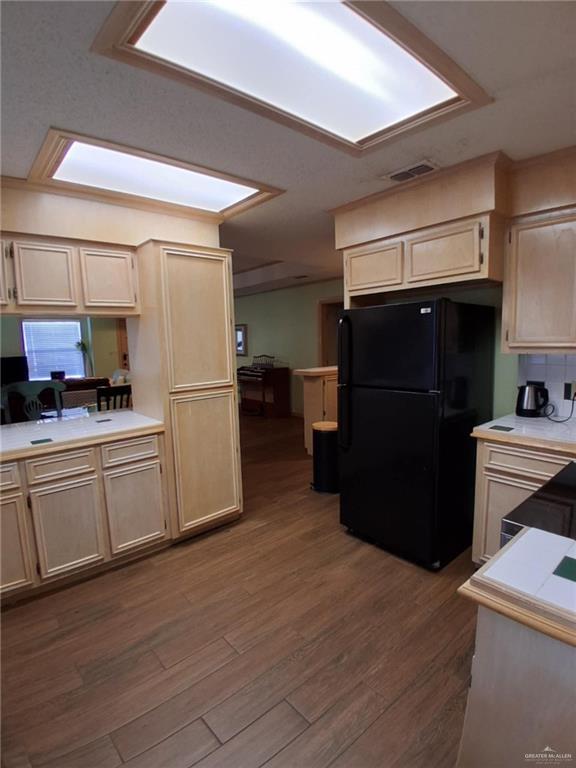 Building Photo - 800 Colorado Ct