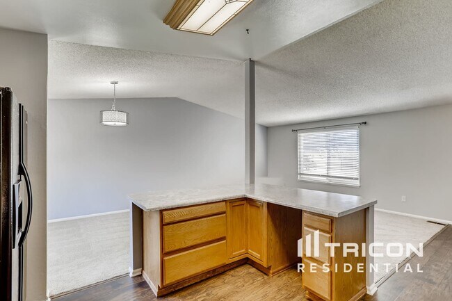 Building Photo - 4170 S Biscay Cir