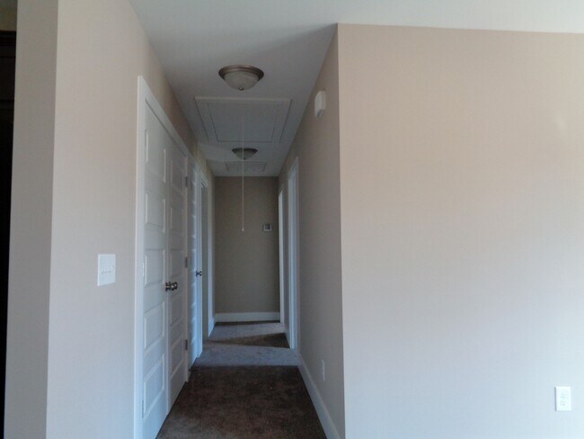 Building Photo - Home For Rent Vance, AL - COMING SOON!