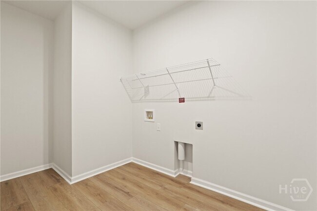 Building Photo - 251 Shade Tree Dr