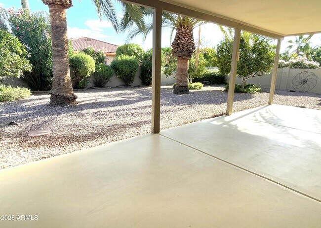 Building Photo - 25835 S Greencastle Dr