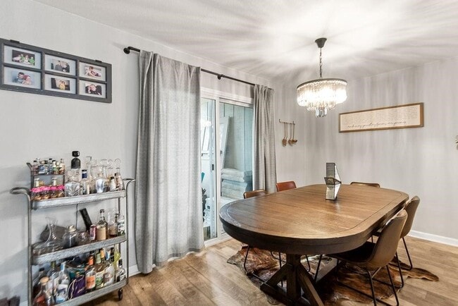 Building Photo - 5005 Georgi Ln